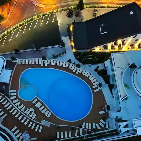 Mai Tai Tirana